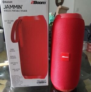 Red Wireless Portable Speaker